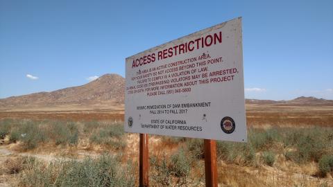 feels like wandering into area 51 lake perris